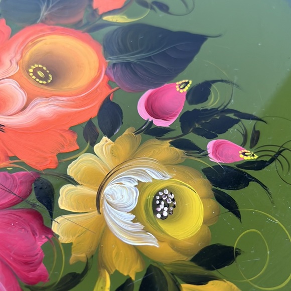 Vintage Hand Painted Flowers Black Enameled Metal Tray - Picture 3 of 7